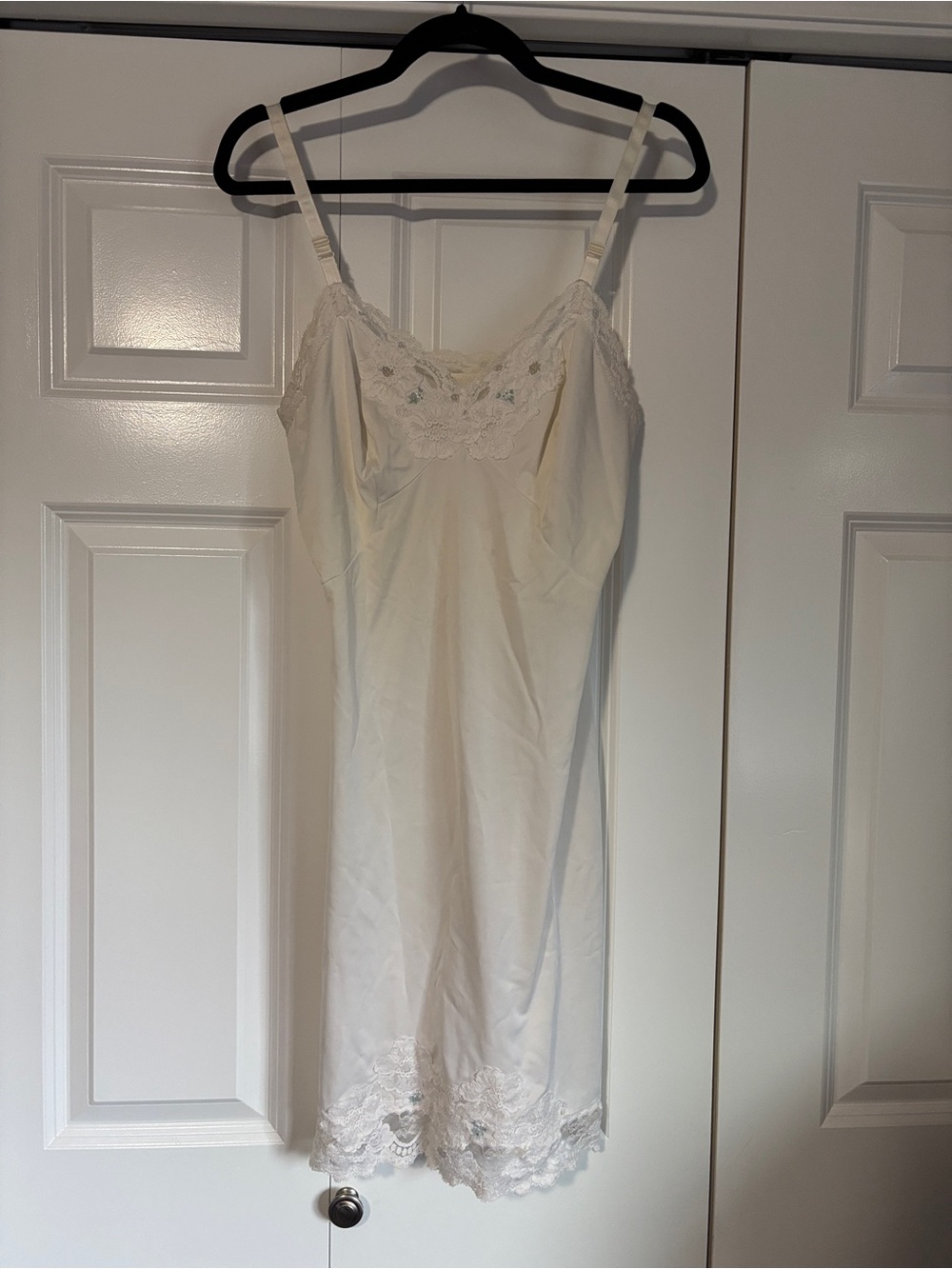 Vintage 70s Elegant White Satin Lace Slip with Adjustable Straps